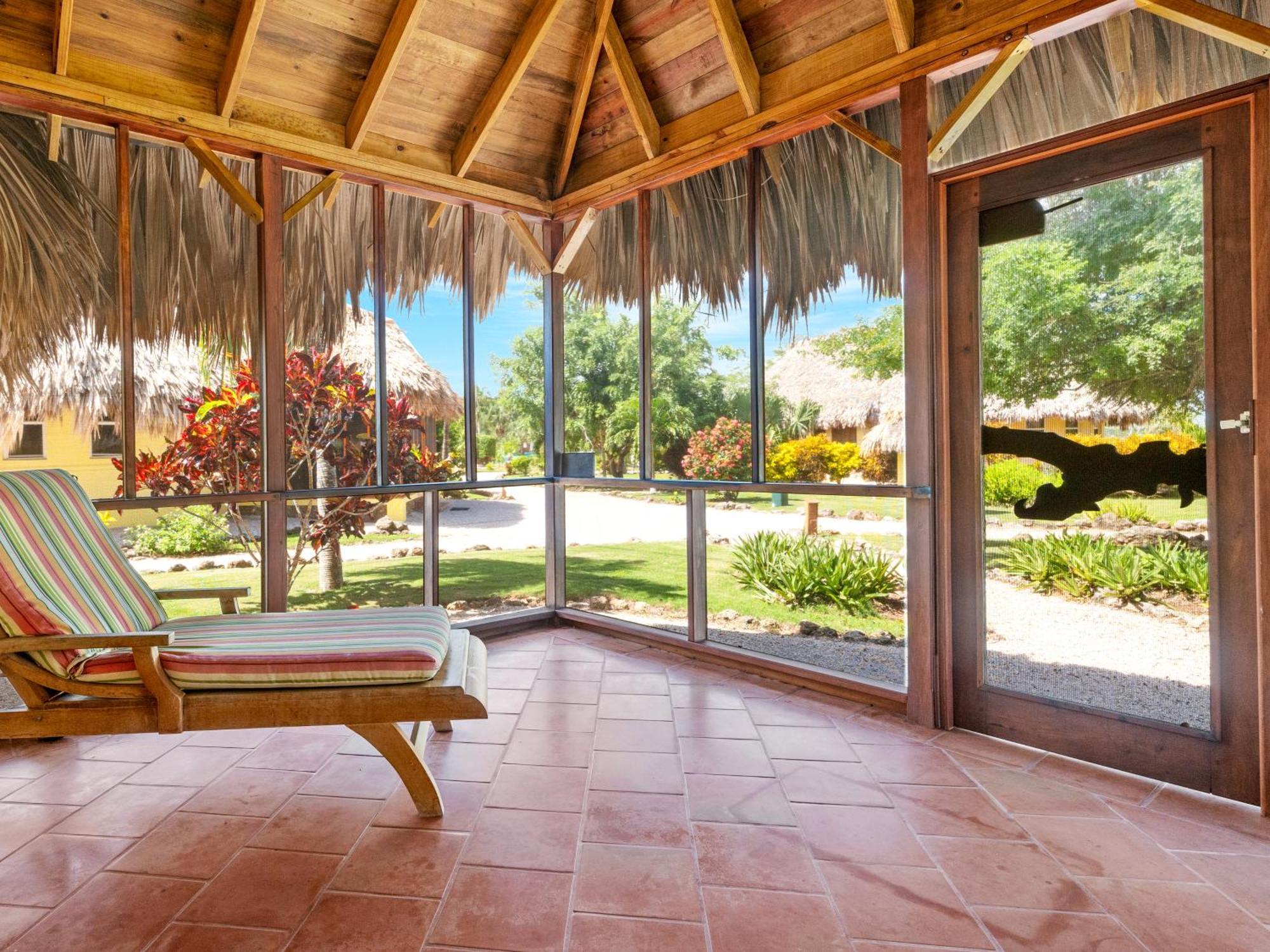 Orchid Bay Resort Corozal Szoba fotó