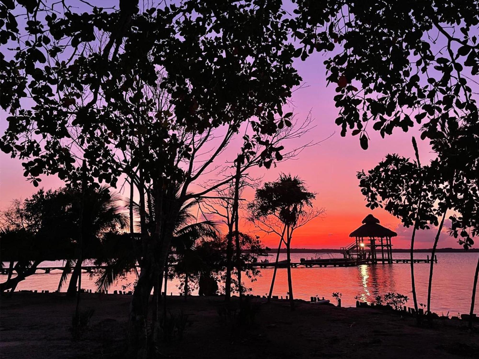 Orchid Bay Resort Corozal Kültér fotó